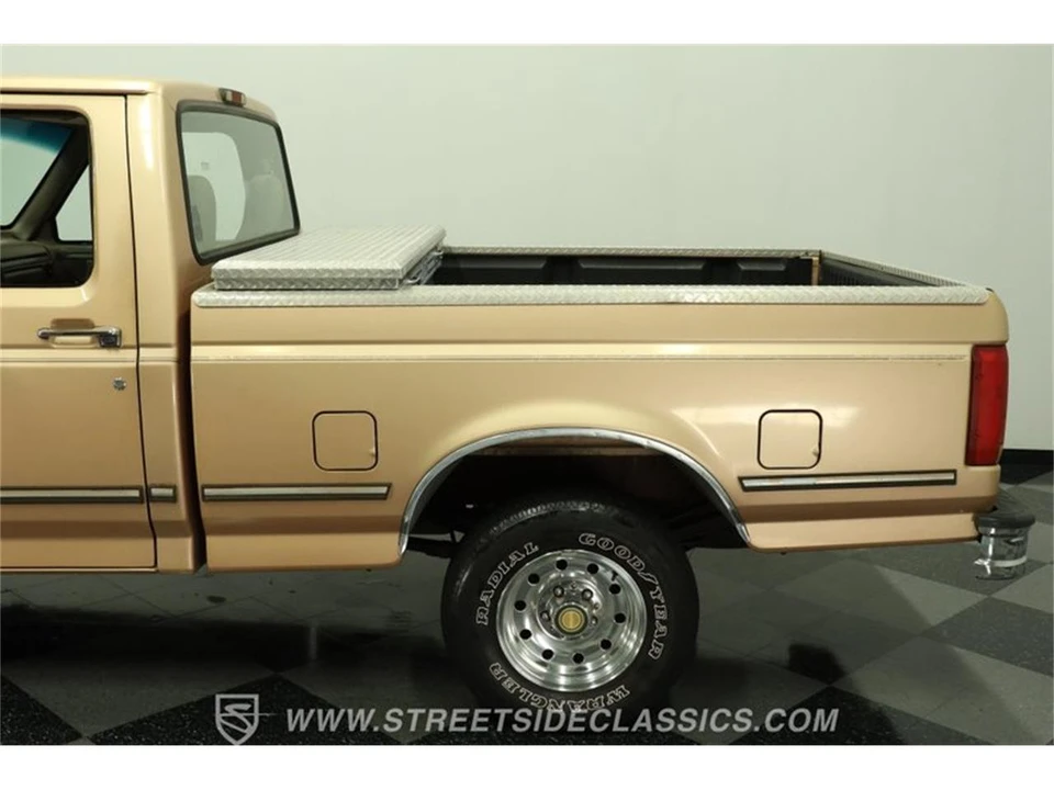 1994 Ford F-Series 9th Gen - Image 24 of 31