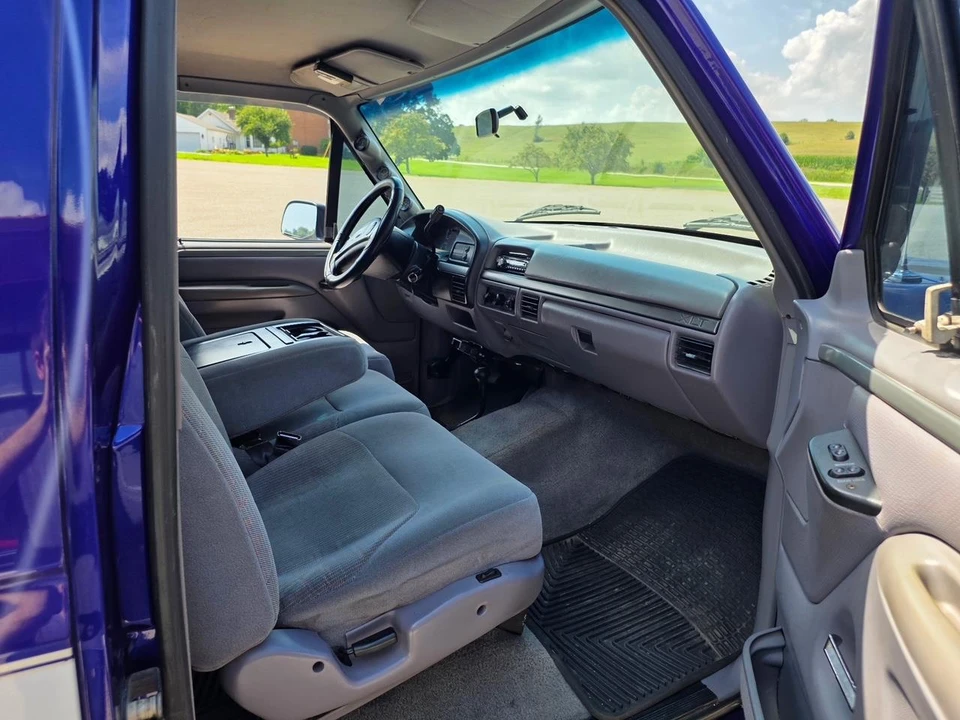 1994 Ford F-Series 9th Gen - Image 17 of 31