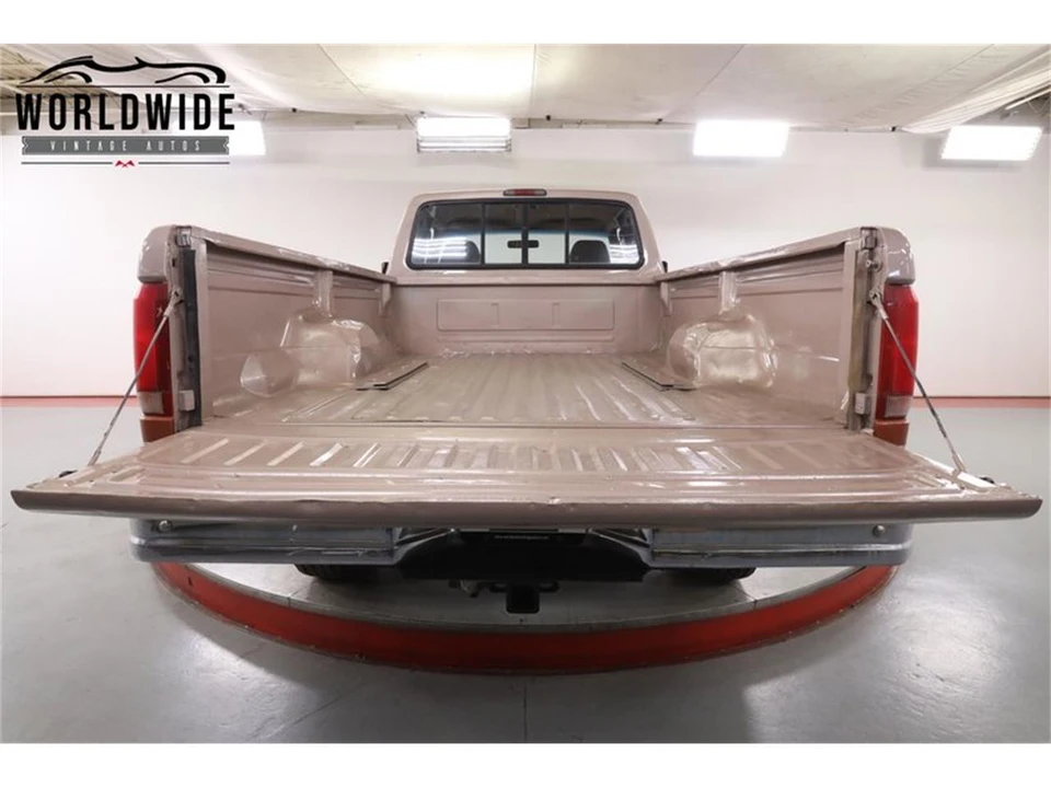 1994 Ford F-Series 9th Gen - Image 19 of 31