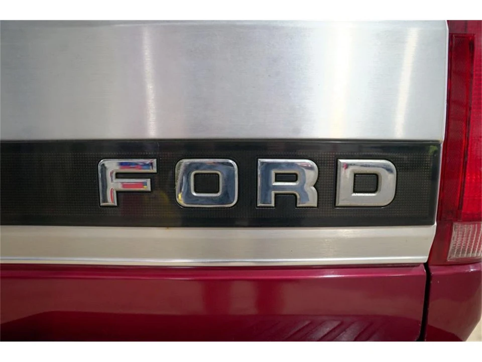 1994 Ford F-Series 9th Gen - Image 25 of 31