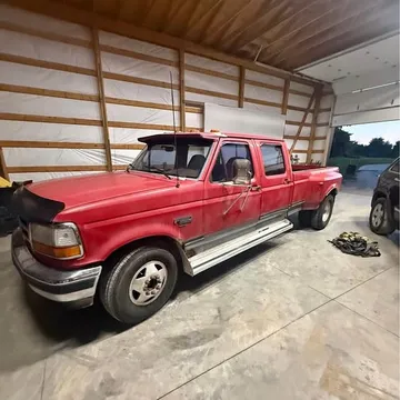 1994 Ford F350 Super Duty Lariat Pickup 4D 8 ft