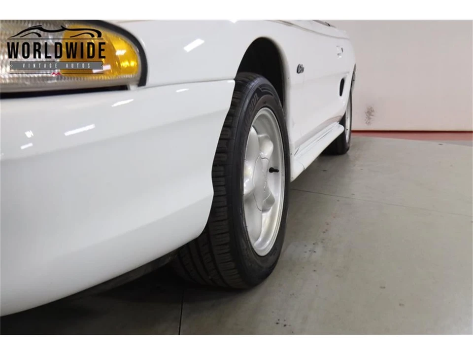 1994 Ford SN95 Mustang - Image 15 of 31
