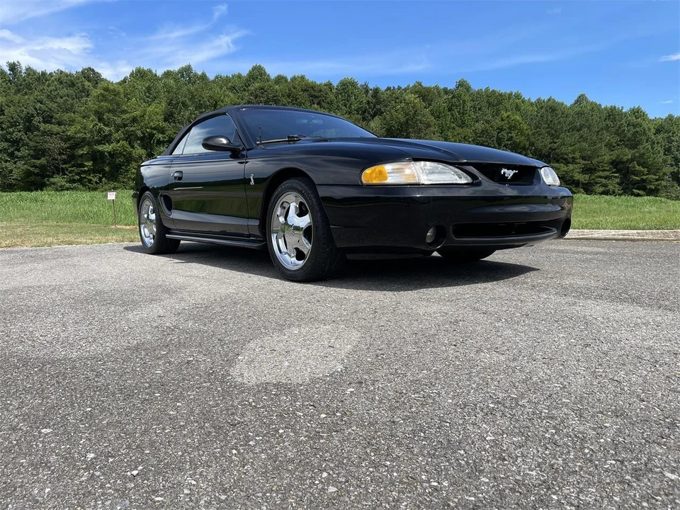1994 Ford SN95 Mustang Cobra - Image 2 of 31