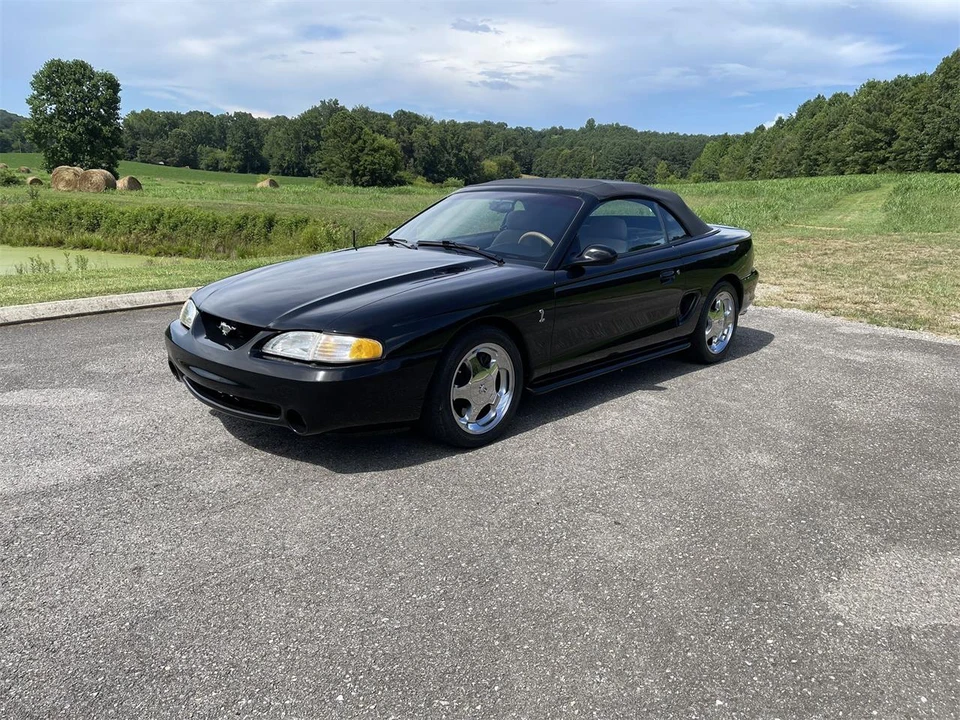 1994 Ford SN95 Mustang Cobra - Image 15 of 31