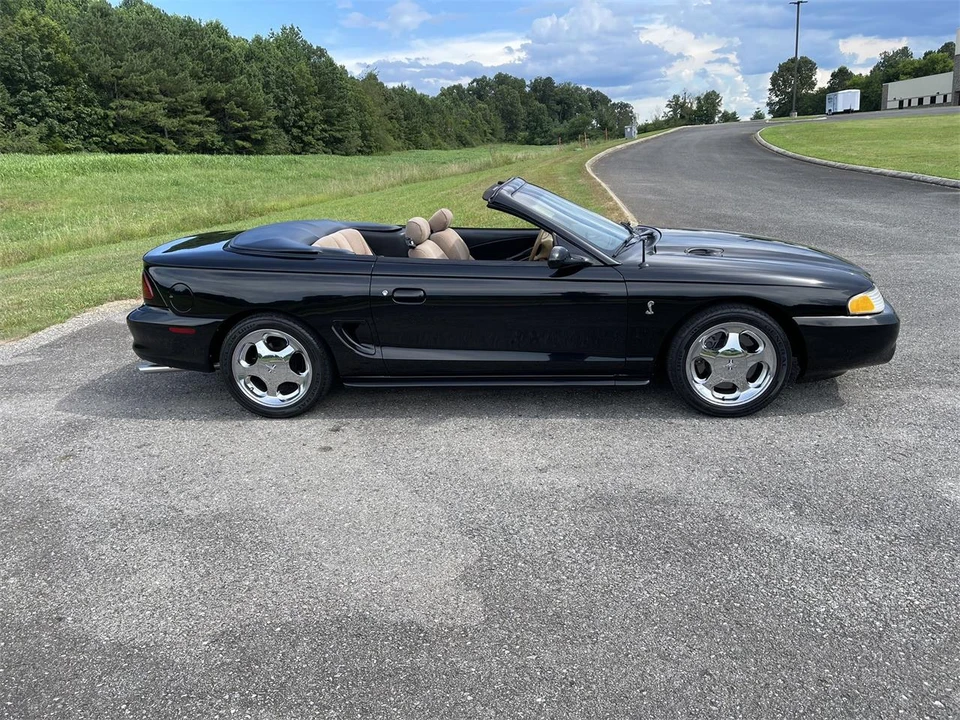 1994 Ford SN95 Mustang Cobra - Image 18 of 31