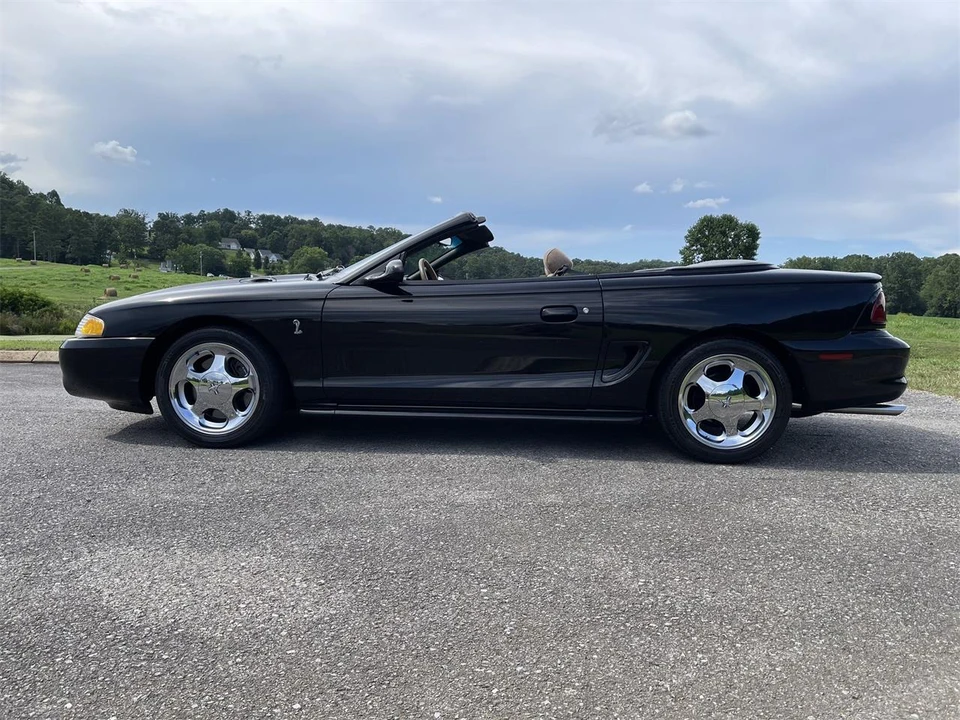 1994 Ford SN95 Mustang Cobra - Image 22 of 31