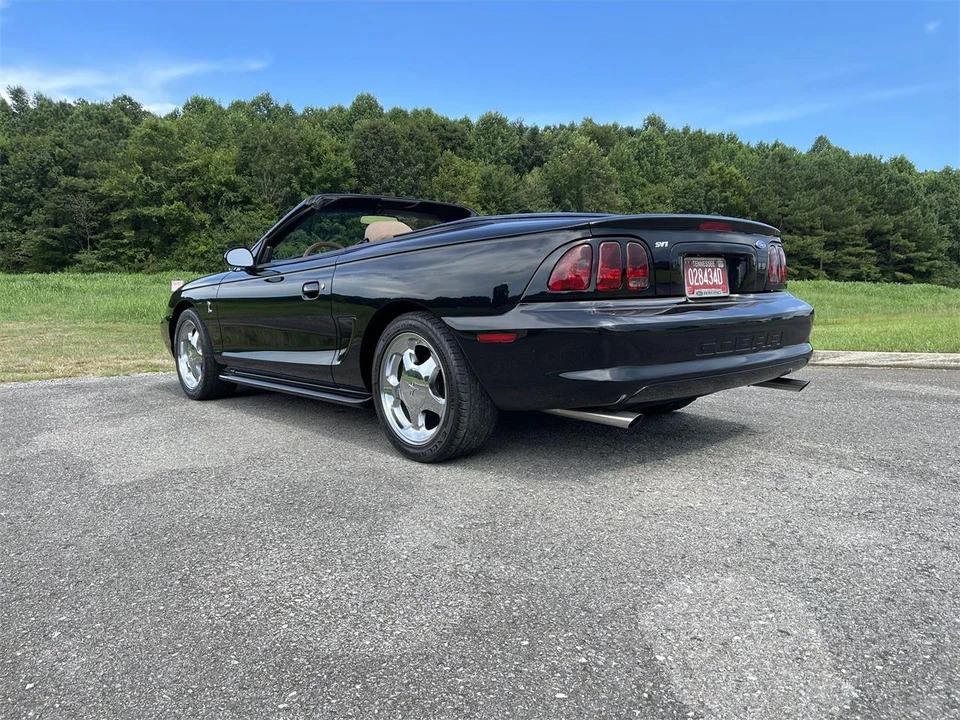 1994 Ford SN95 Mustang Cobra - Image 27 of 31