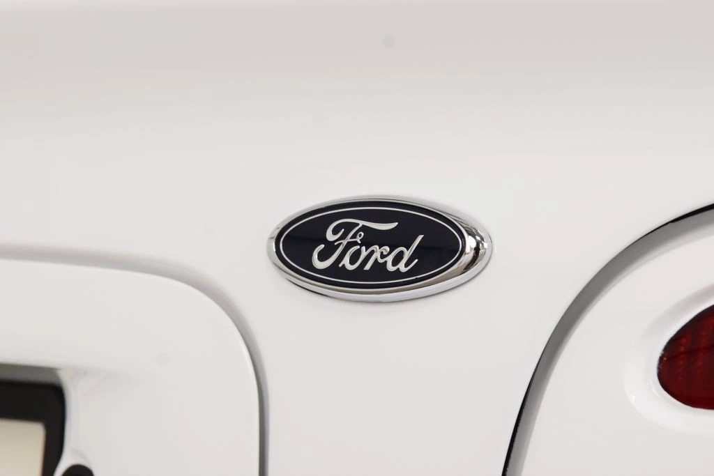 1994 Ford SN95 Mustang Cobra - Image 23 of 31