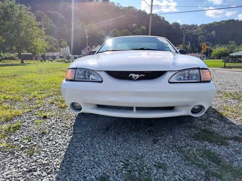 1994 Ford Mustang Cobra Coupe 2D