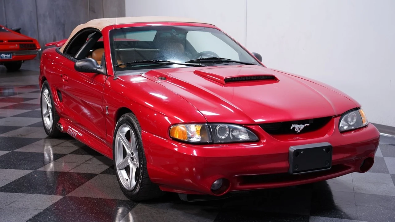 1994 Ford SN95 Mustang Cobra - Image 15 of 21