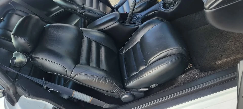 1994 Ford SN95 Mustang Cobra - Image 11 of 18