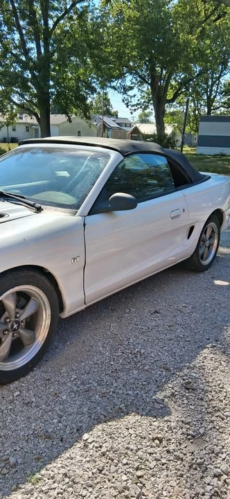 1994 Ford SN95 Mustang - Image 11 of 18