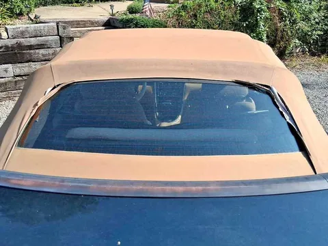 1994 Ford Mustang Convertible 2D