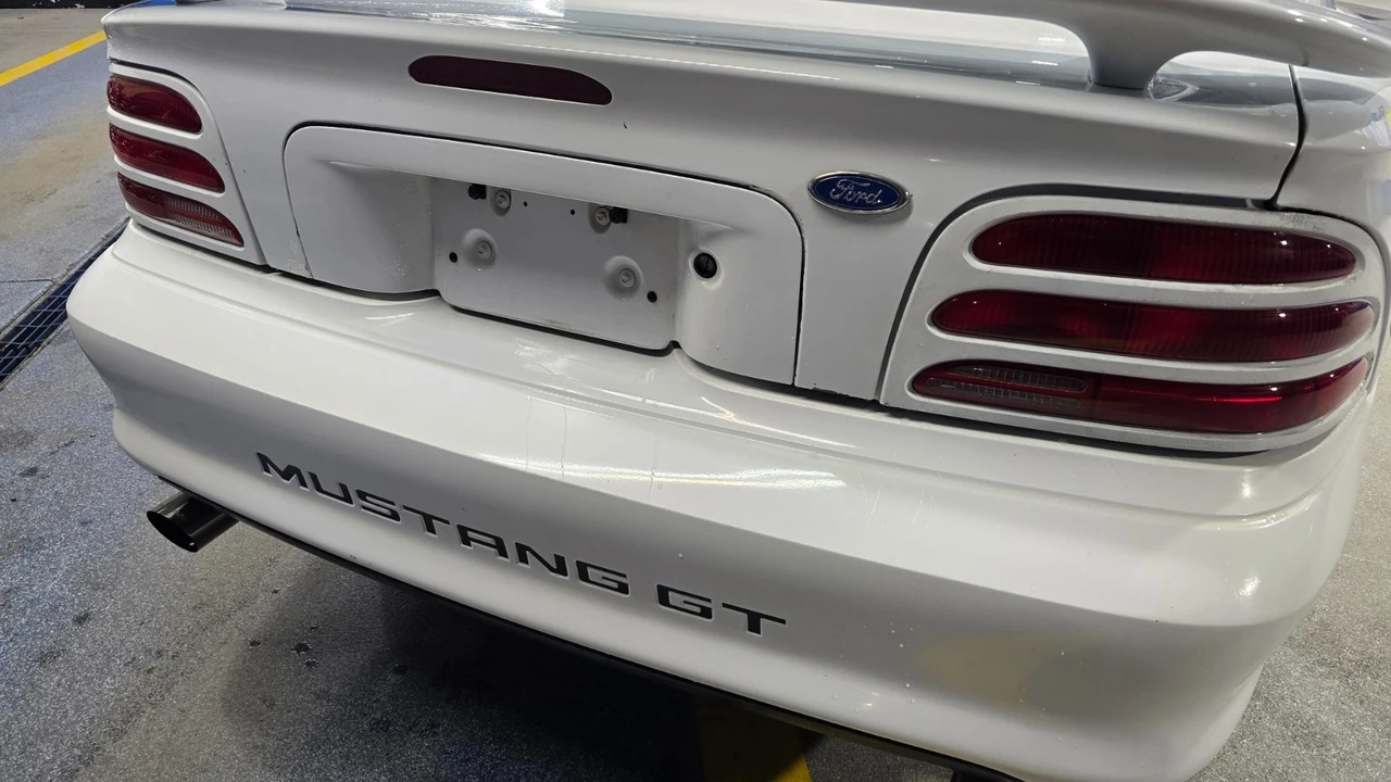 1994 Ford SN95 Mustang - Image 10 of 21