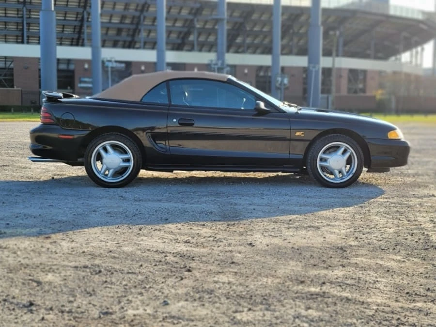 1994 Ford SN95 Mustang - Image 11 of 24