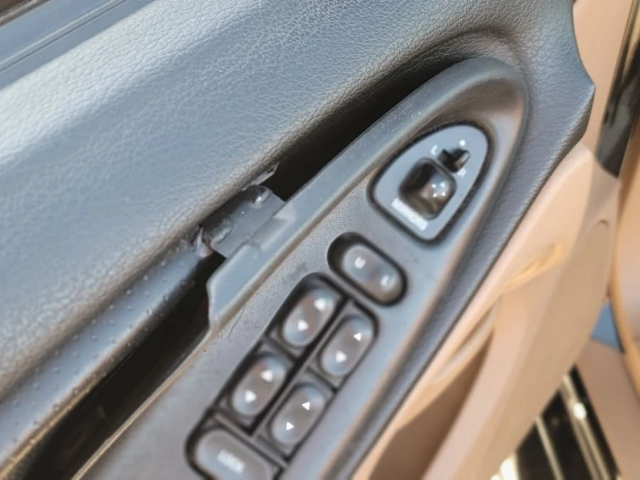 1994 Ford SN95 Mustang - Image 4 of 24