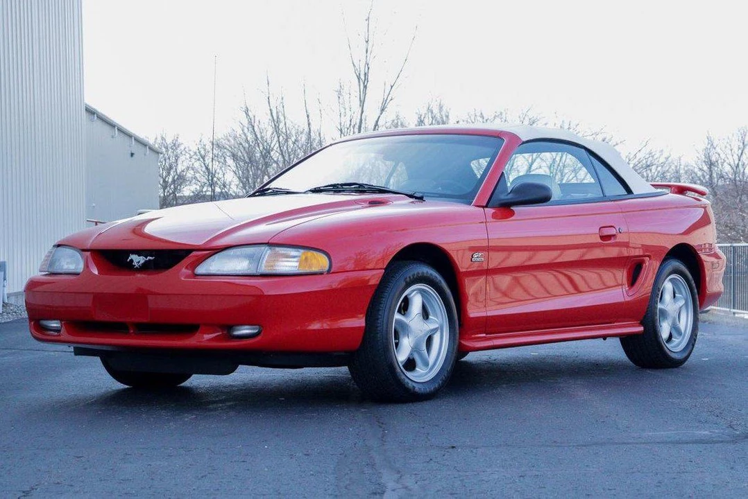 1994 Ford SN95 Mustang - Image 7 of 31