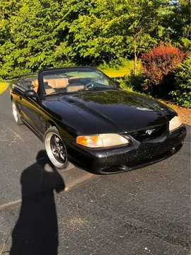 1994 Ford Mustang GT Convertible 2D