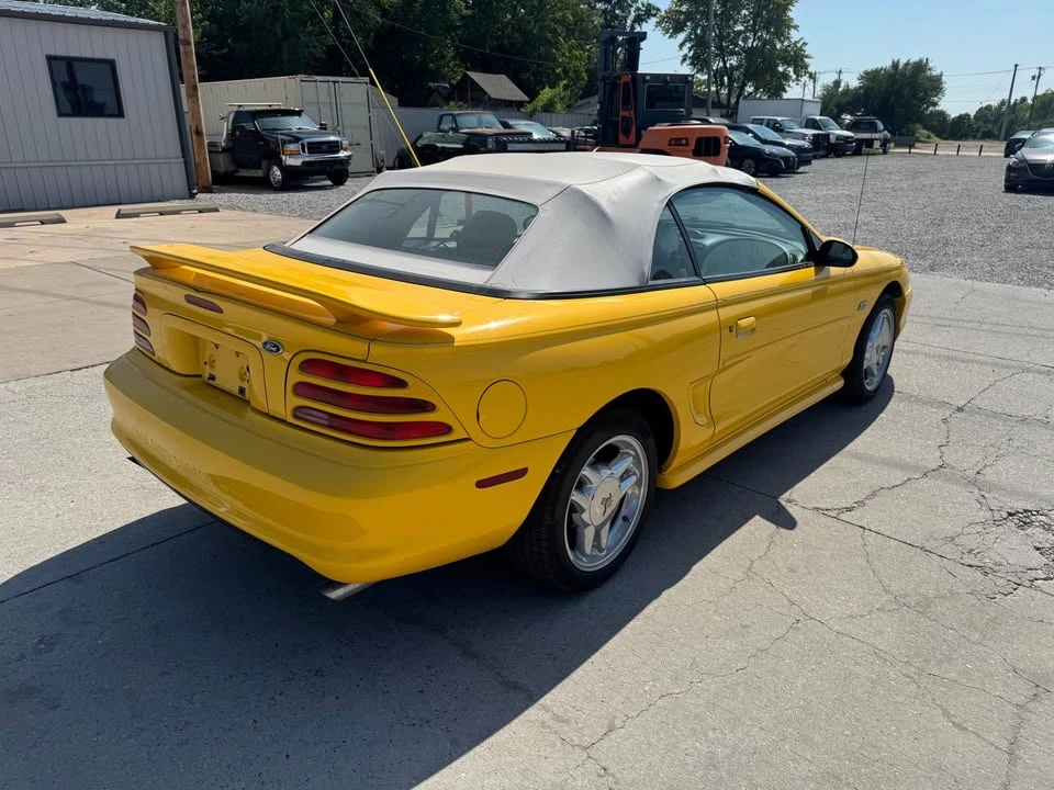 1994 Ford SN95 Mustang - Image 15 of 17