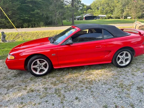 1994 Ford Mustang GT Convertible 2D