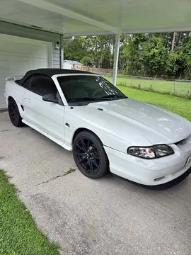 1994 Ford Mustang GT Convertible 2D