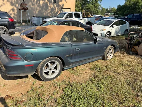 1994 Ford Mustang GT Convertible 2D