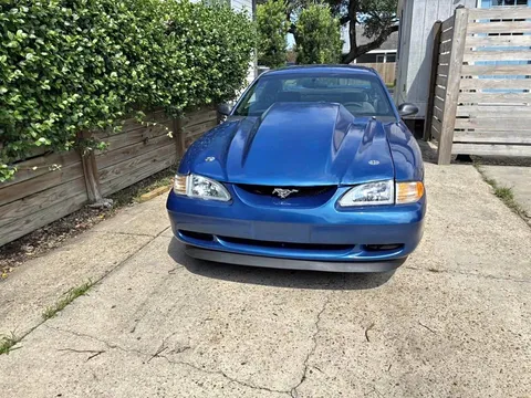 1994 Ford Mustang GT Coupe 2D