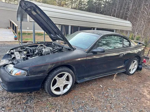 1994 Ford Mustang GT Coupe 2D