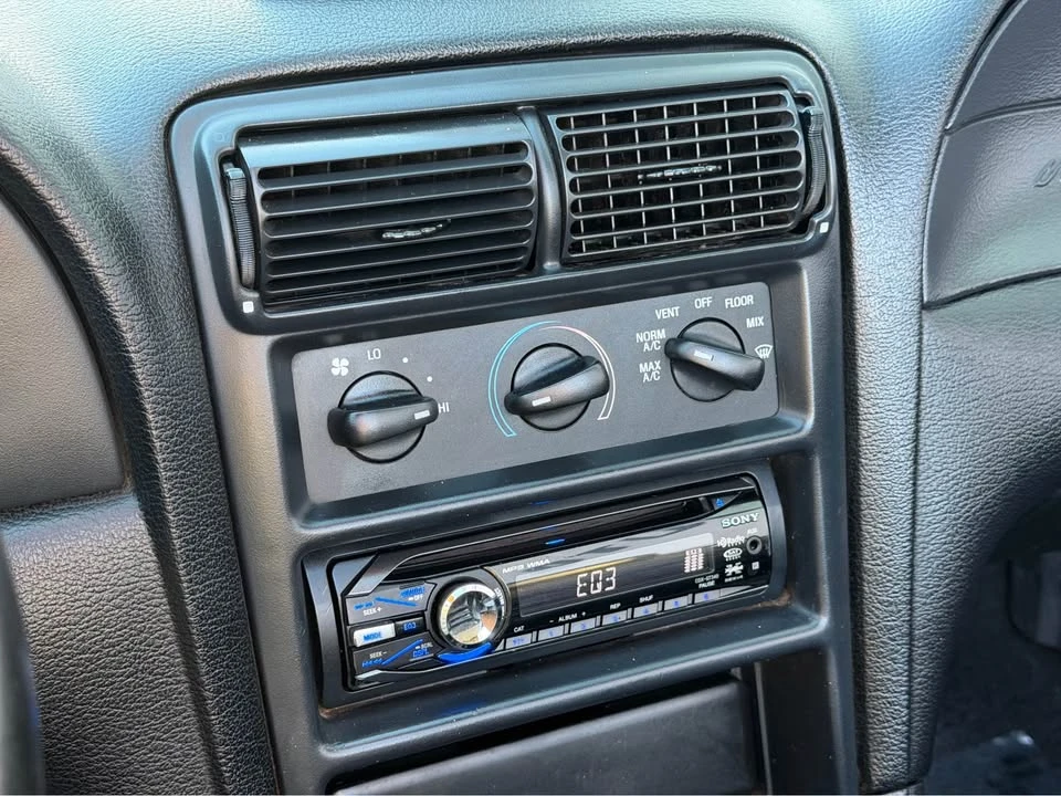 1994 Ford SN95 Mustang - Image 13 of 19