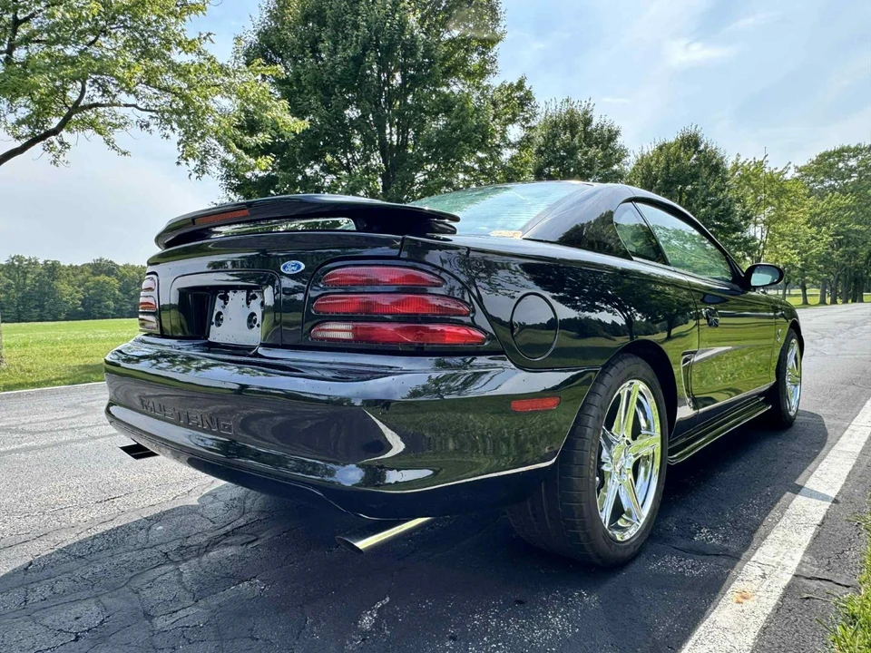 1994 Ford SN95 Mustang Cobra - Image 8 of 19