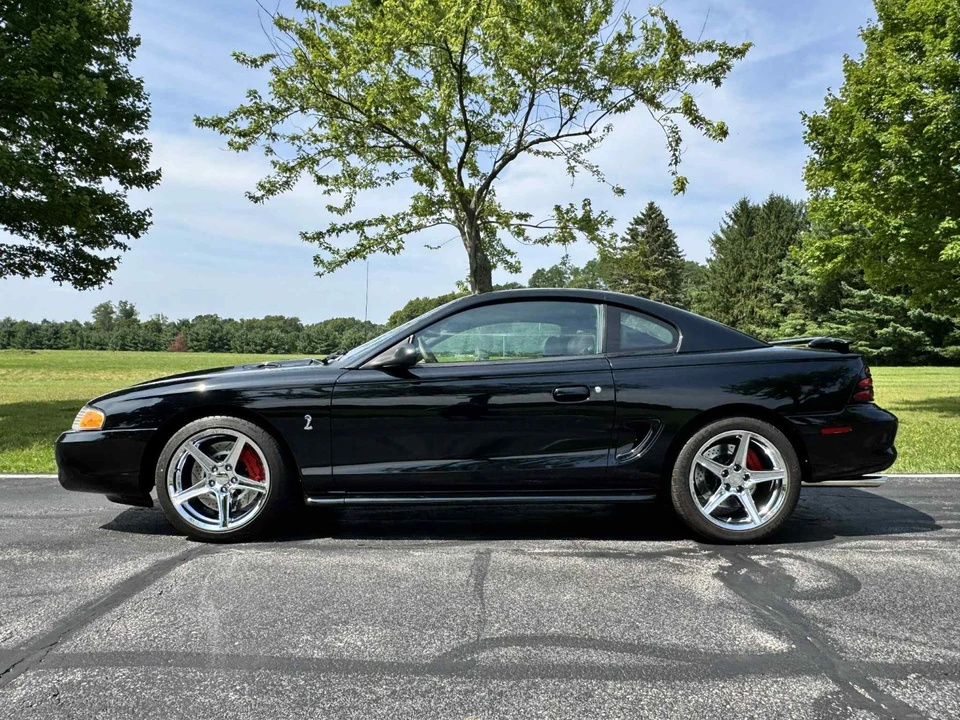 1994 Ford SN95 Mustang Cobra - Image 5 of 19