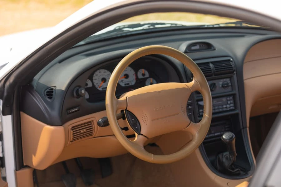 1994 Ford SN95 Mustang Cobra - Image 13 of 18