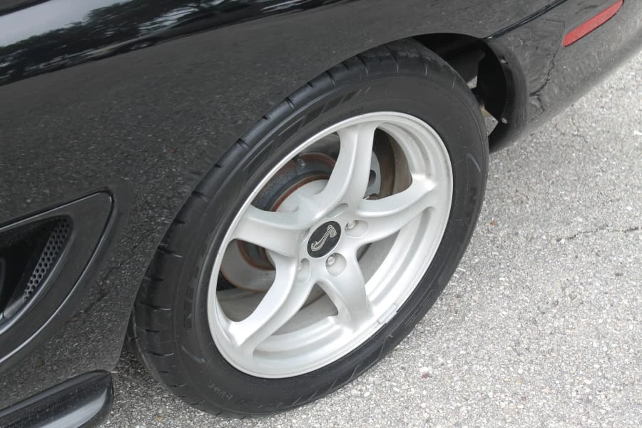 1994 Ford SN95 Mustang Cobra - Image 11 of 12