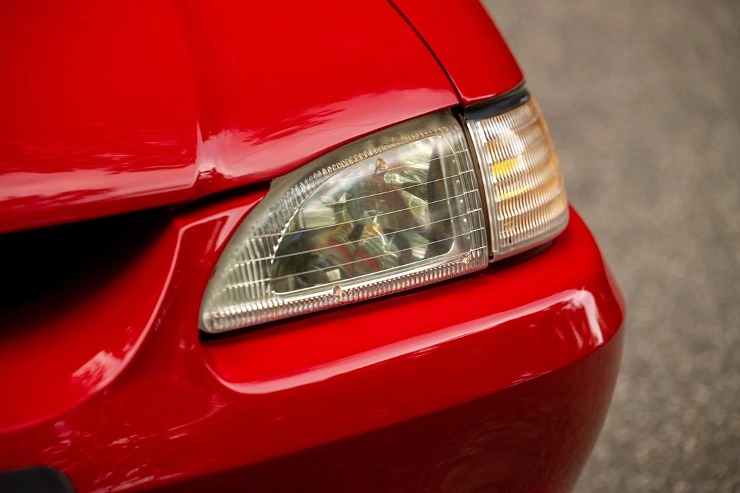 1994 Ford SN95 Mustang Cobra - Image 25 of 31