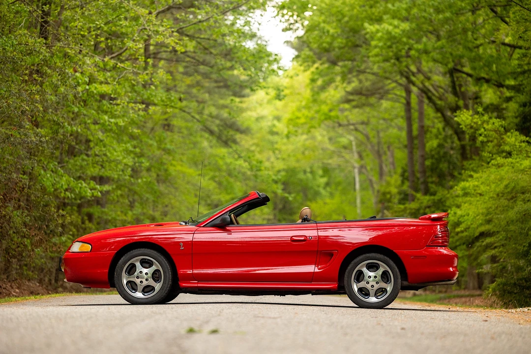 1994 Ford SN95 Mustang Cobra - Image 8 of 31