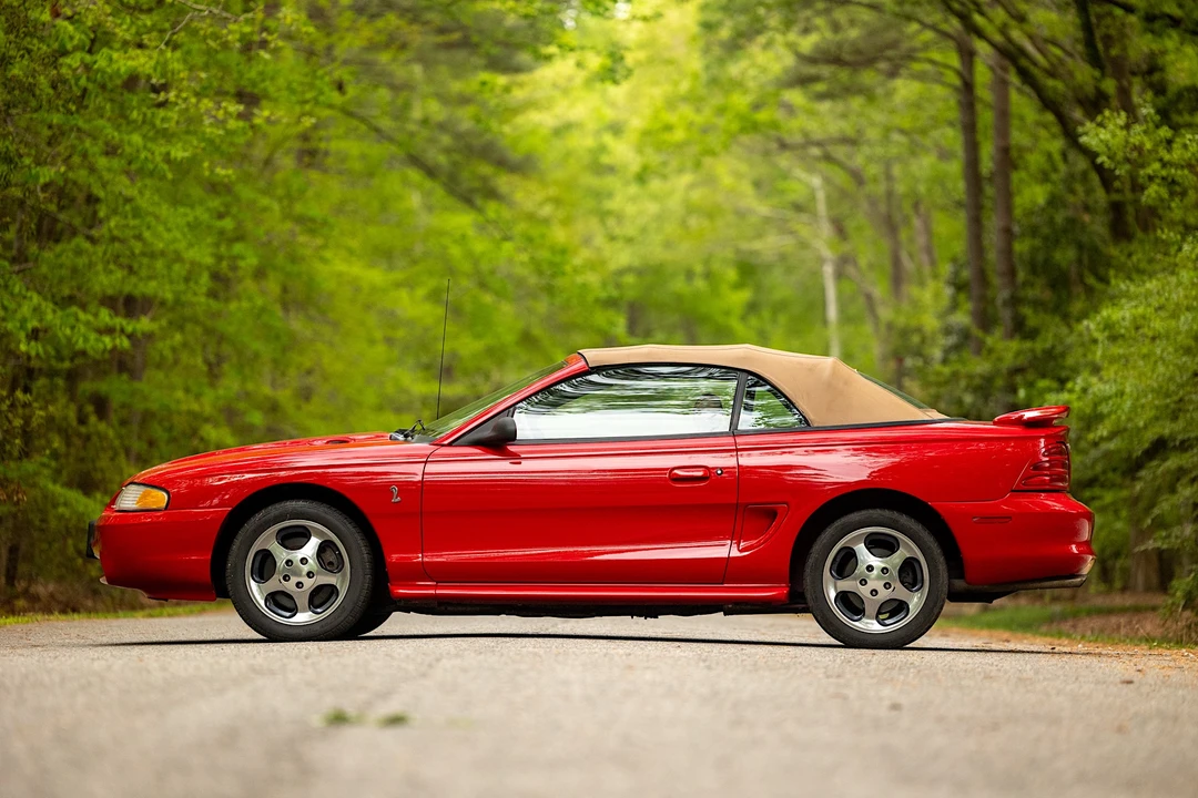 1994 Ford SN95 Mustang Cobra - Image 10 of 31
