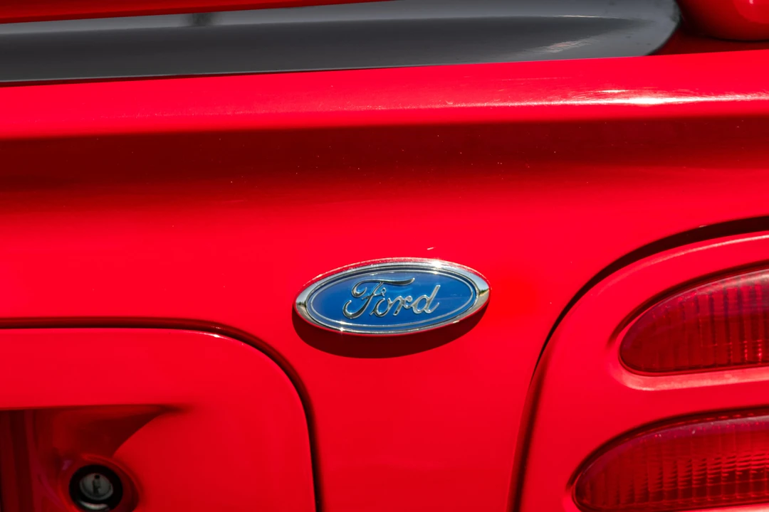 1994 Ford SN95 Mustang Cobra - Image 27 of 31