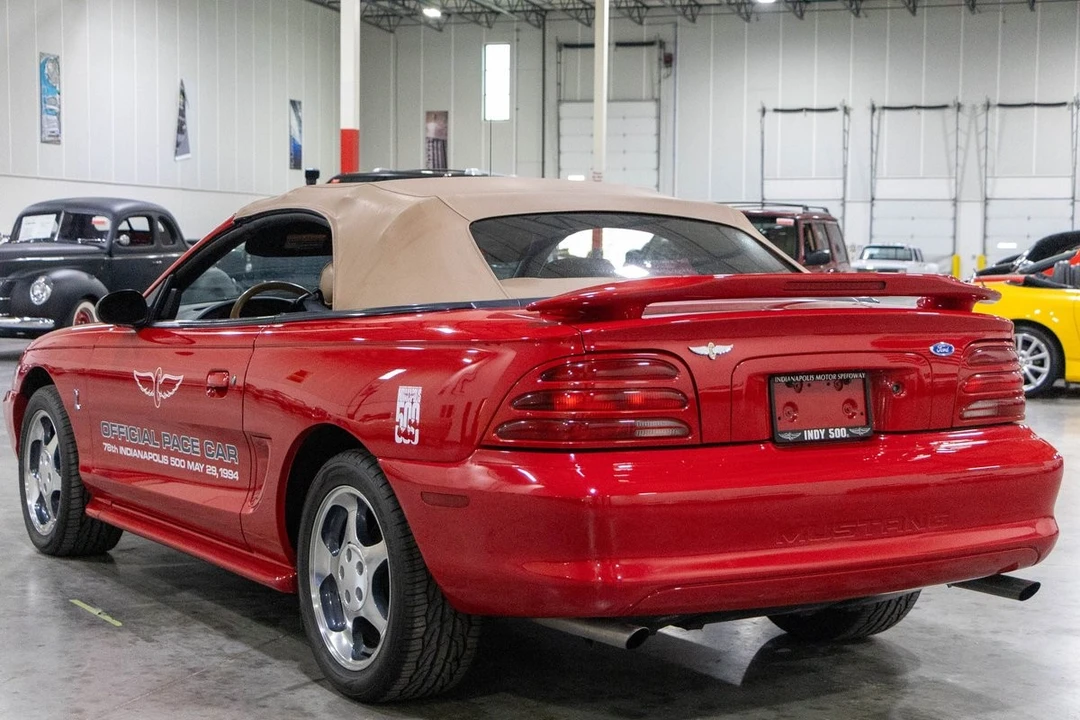 1994 Ford SN95 Mustang Cobra - Image 16 of 31