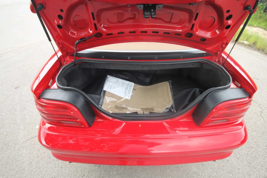 1994 Ford SN95 Mustang Cobra - Image 9 of 12