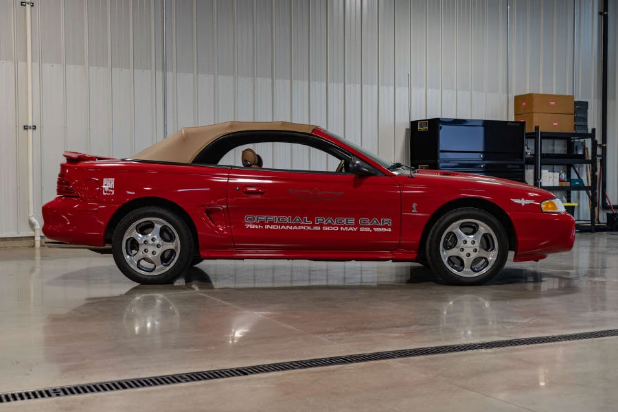 1994 Ford SN95 Mustang Cobra - Image 2 of 31