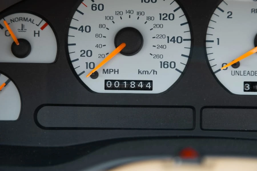 1994 Ford SN95 Mustang Cobra - Image 28 of 31