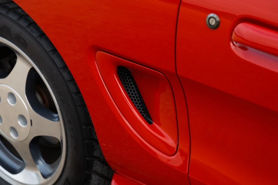 1994 Ford SN95 Mustang Cobra - Image 17 of 31