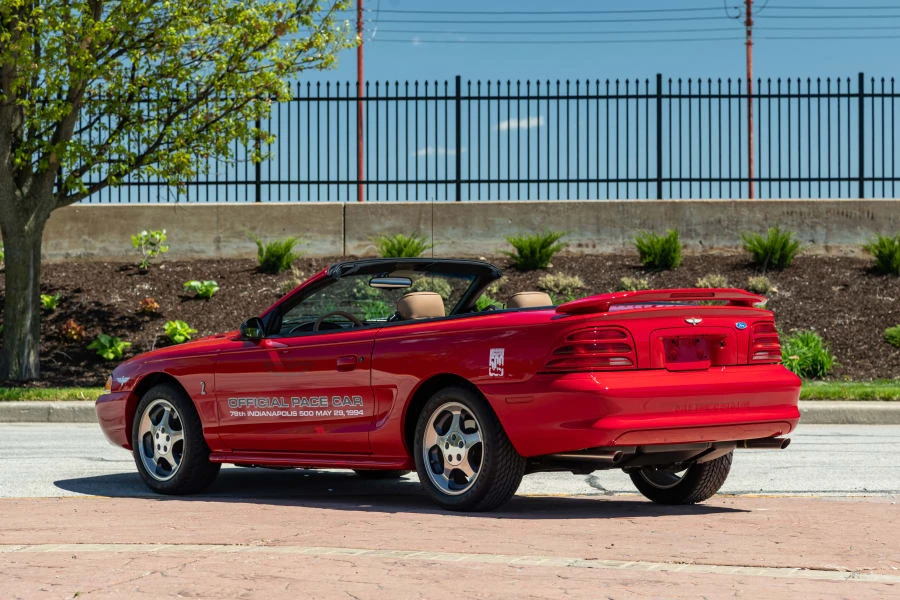 1994 Ford SN95 Mustang Cobra - Image 17 of 31