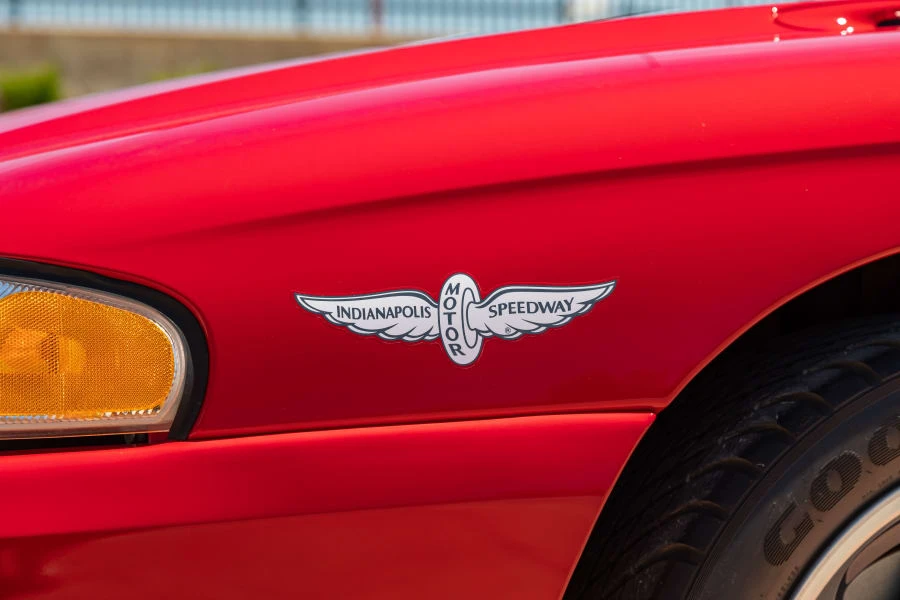 1994 Ford SN95 Mustang Cobra - Image 9 of 31