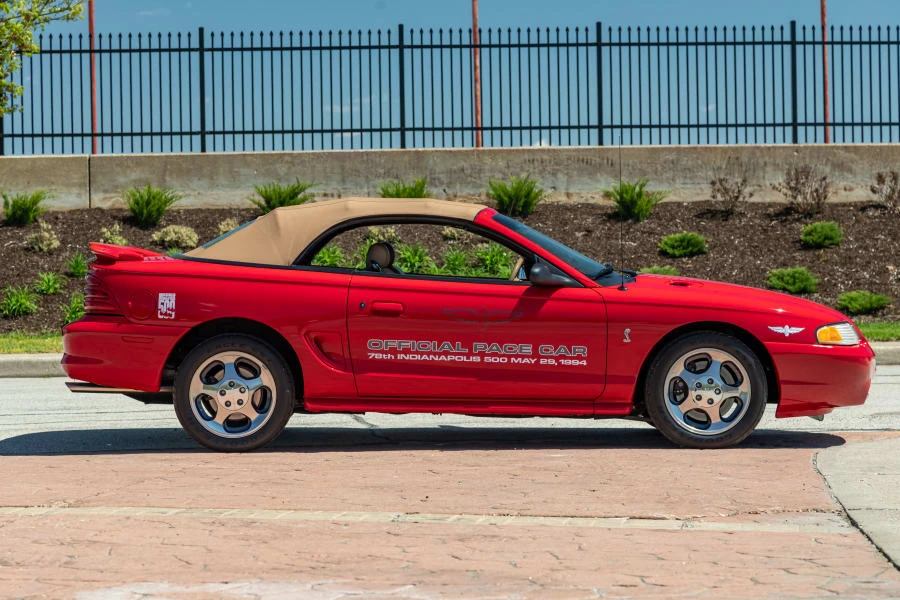 1994 Ford SN95 Mustang Cobra - Image 15 of 31