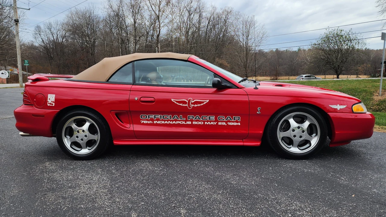 1994 Ford SN95 Mustang Cobra - Image 2 of 21