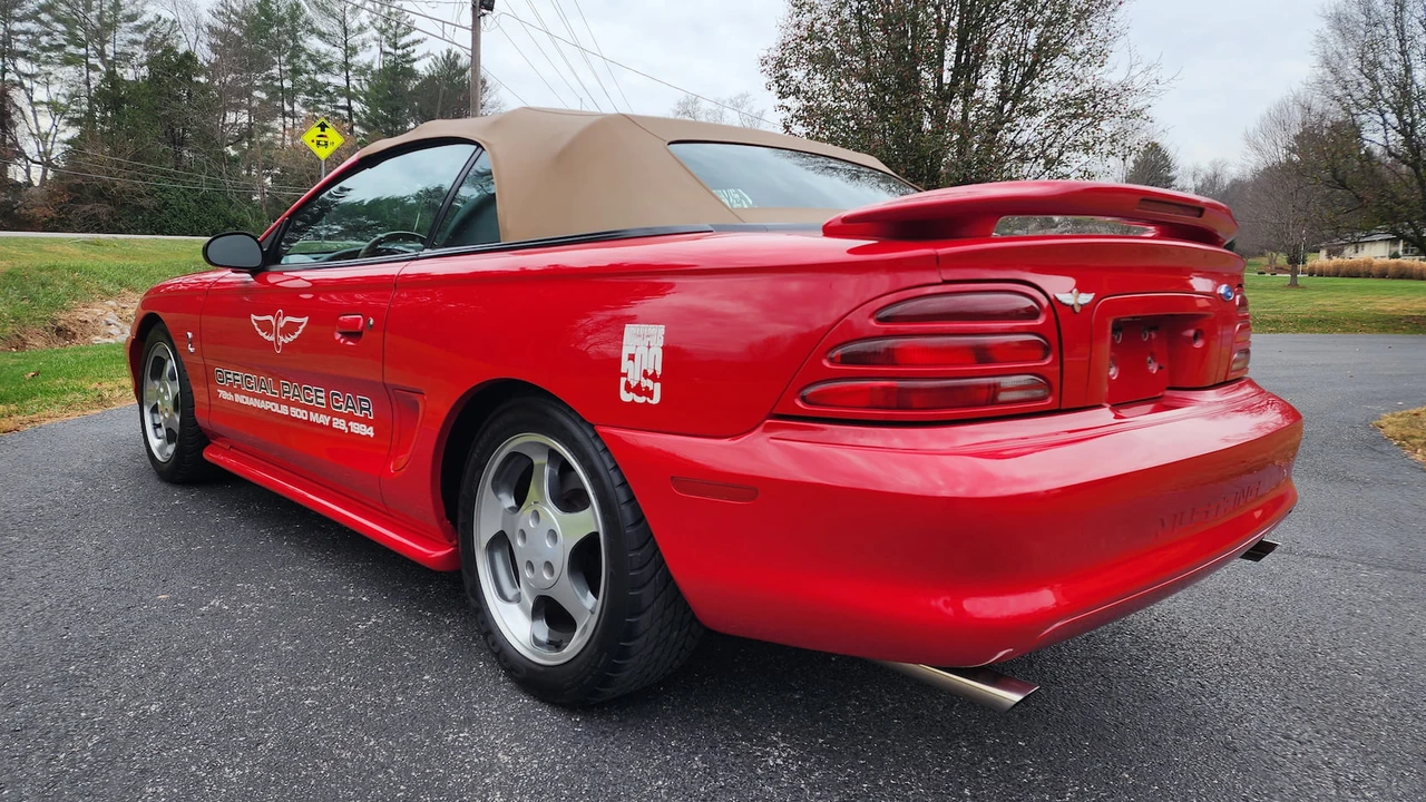1994 Ford SN95 Mustang Cobra - Image 19 of 21