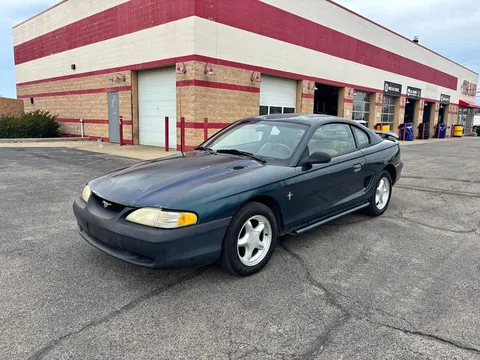 1994 Ford Mustang V6 Coupe