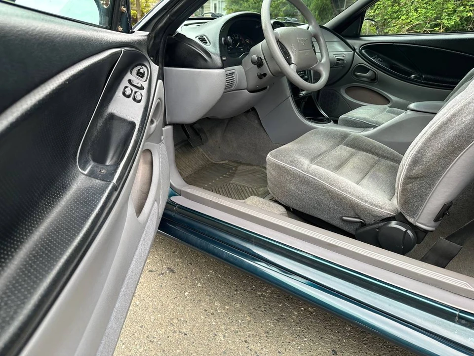 1994 Ford SN95 Mustang - Image 9 of 15