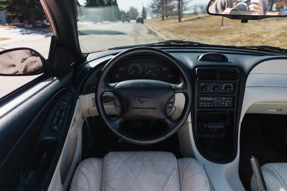 1994 Ford SN95 Mustang - Image 10 of 11